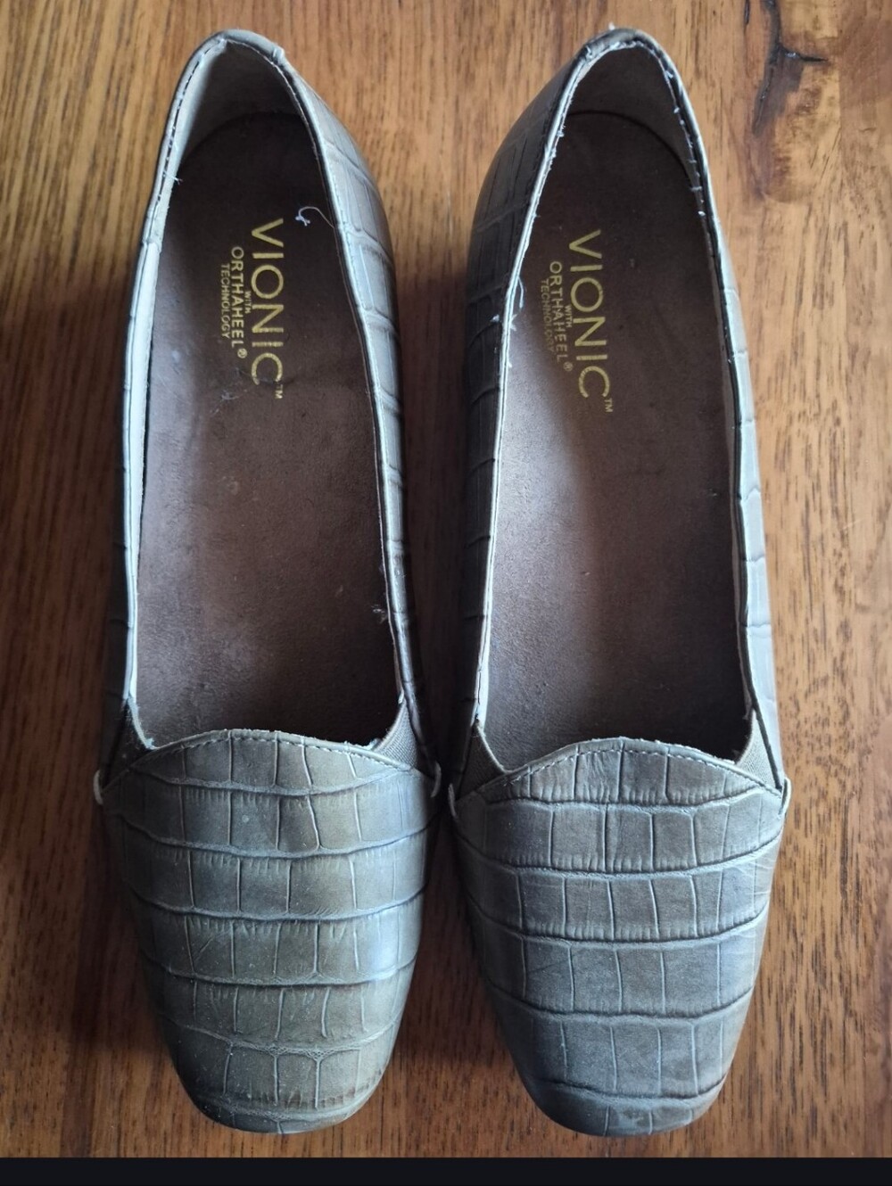 Gray Vionic With Orthaheel Technology Shoes